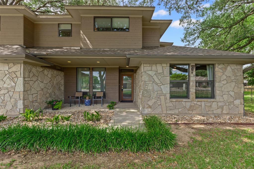 5120 Fairway Circle