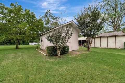 A home in Burleson