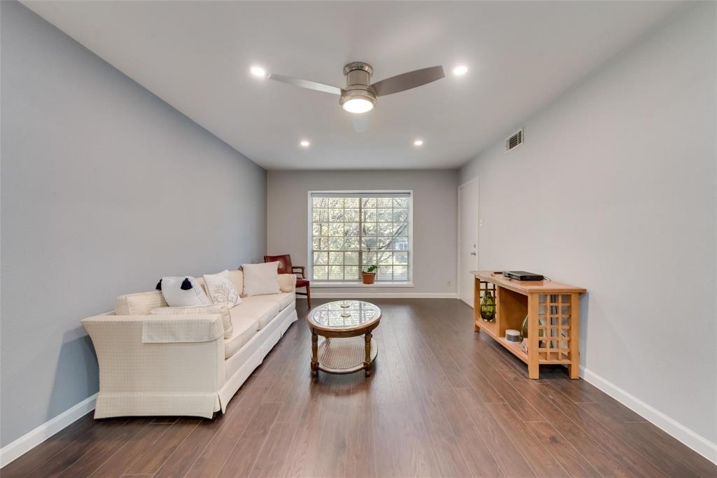 Towneoaks Terrace Condo - Residential