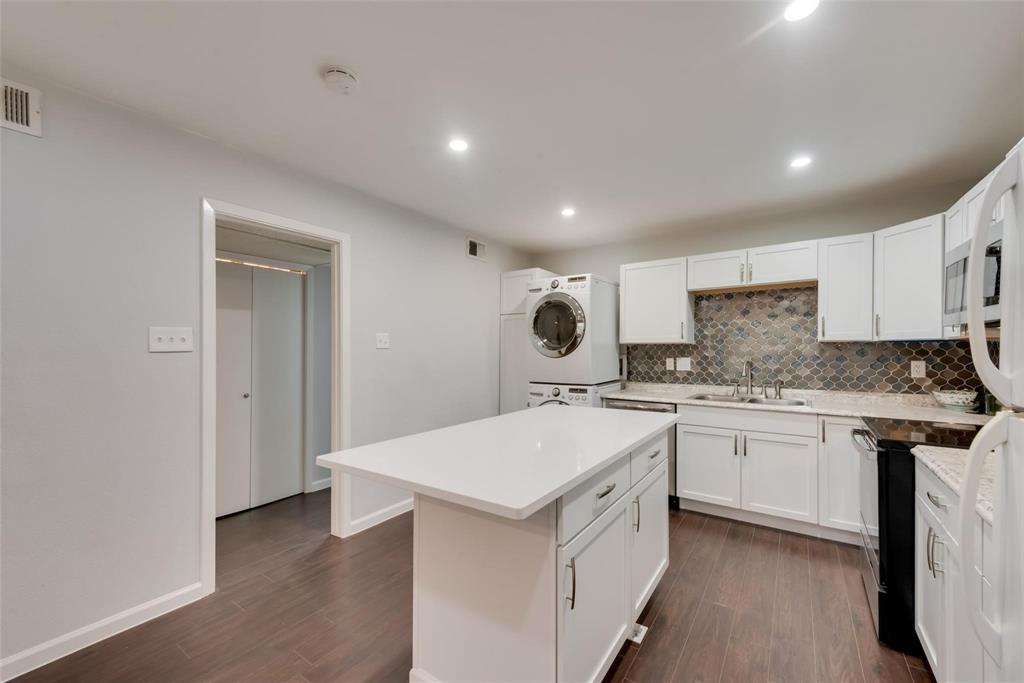 Towneoaks Terrace Condo - Residential