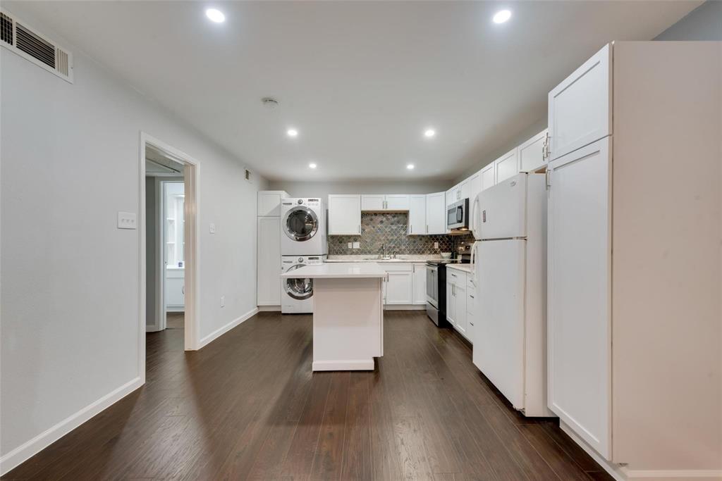 Towneoaks Terrace Condo - Residential