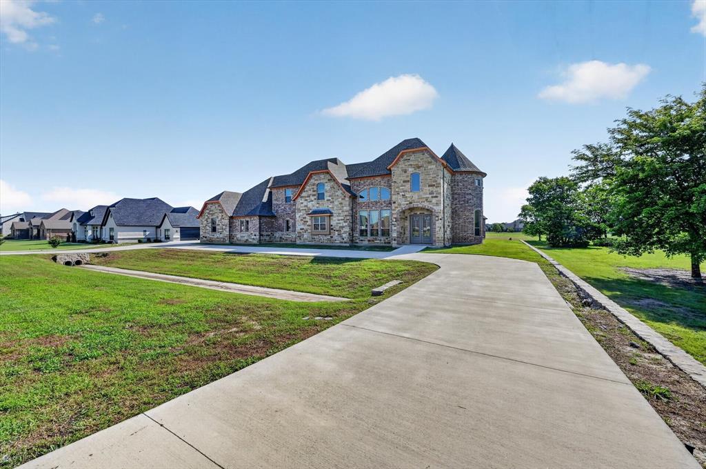 1710 Winding Creek Lane