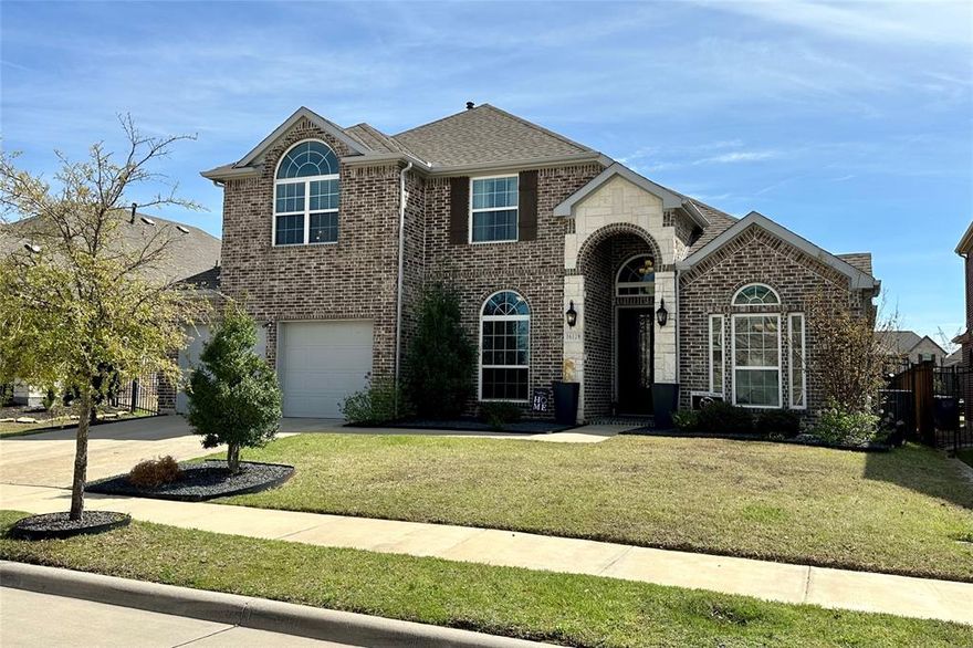 Multiple Offers Received Deadline of 4pm 3-26-24 per Sellers! Rare in Inspiration, this First Texas Homes built Bradford Floor Plan has an Open Concept with Fabulous Curved Stairway and Spacious Grand Entry. The Home lives and Feels Larger with its Thoughtful Layout and Design. 4 Bedrooms, 3 Full Bathrooms, Study or 5th Bedroom, Formal Living & Dining, 2 Large Living Rooms (One Up, One Down) & 2 Car Garage. Open Kitchen with Butler Pantry to the Formals & Large Island Open to the Living as well as Stainless Appliances (Gas Cooktop, Vent to Exterior, Double Ovens, Microwave). Gas Fireplace in the Two Story Open Living Room. Large Upstairs Living Area off 3 Split Bedrooms. Wood Looking Tile Throughout Most of 1stFloor. Covered Patio w-Spacious Backyard & Large Storage Shed. HOA Community Features include: Club House, Swimming Pools, Lazy River, Splash Pad, Pickle Ball Court, Disc Golf, Sand Volleyball, Putting Green, Hike & Bike Trails, Dog Parks, Fishing Ponds, More. NO SIGN IN YARD.