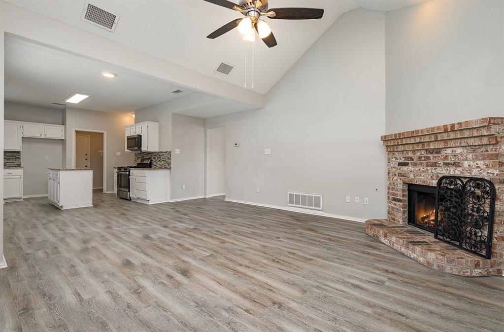 Highland Oaks - Residential