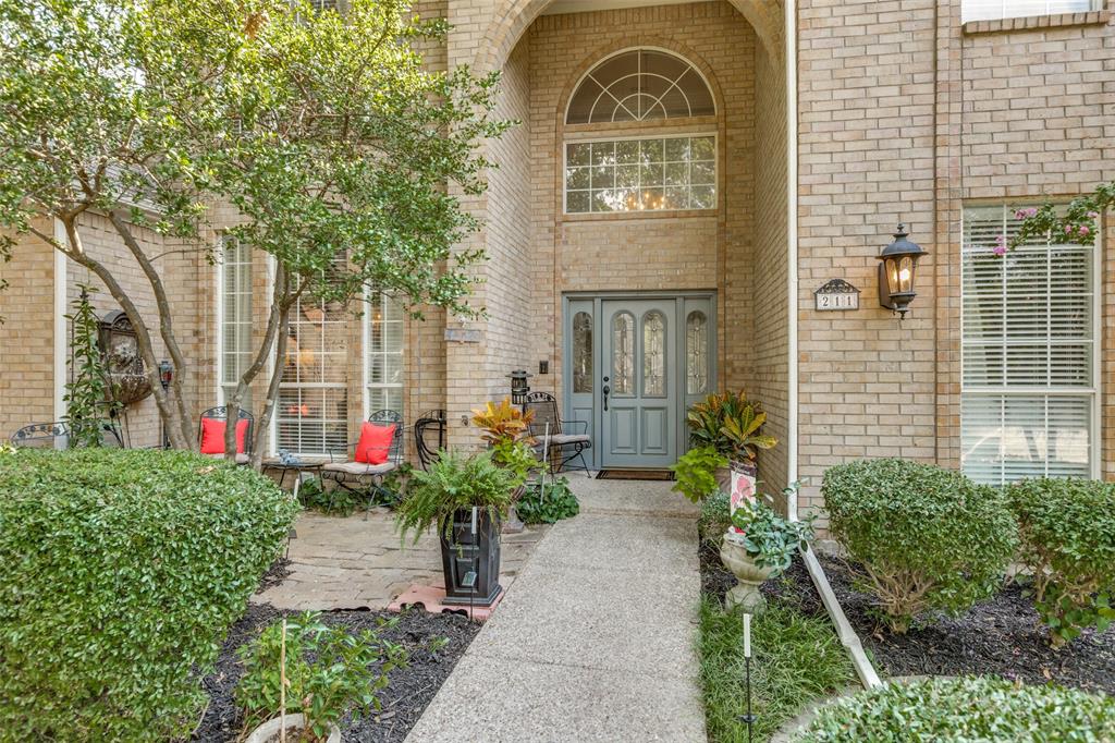 211 Long Canyon Court