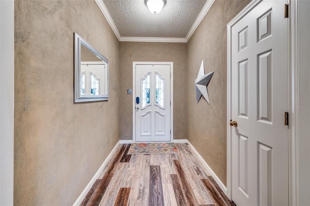 803 Twin Creek Drive