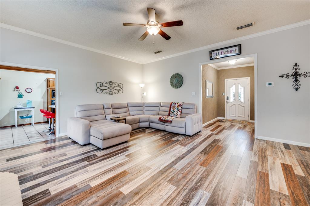 803 Twin Creek Drive