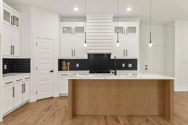 301 Bay Court
