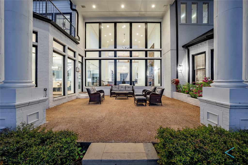 Brentwood Estate - Residential