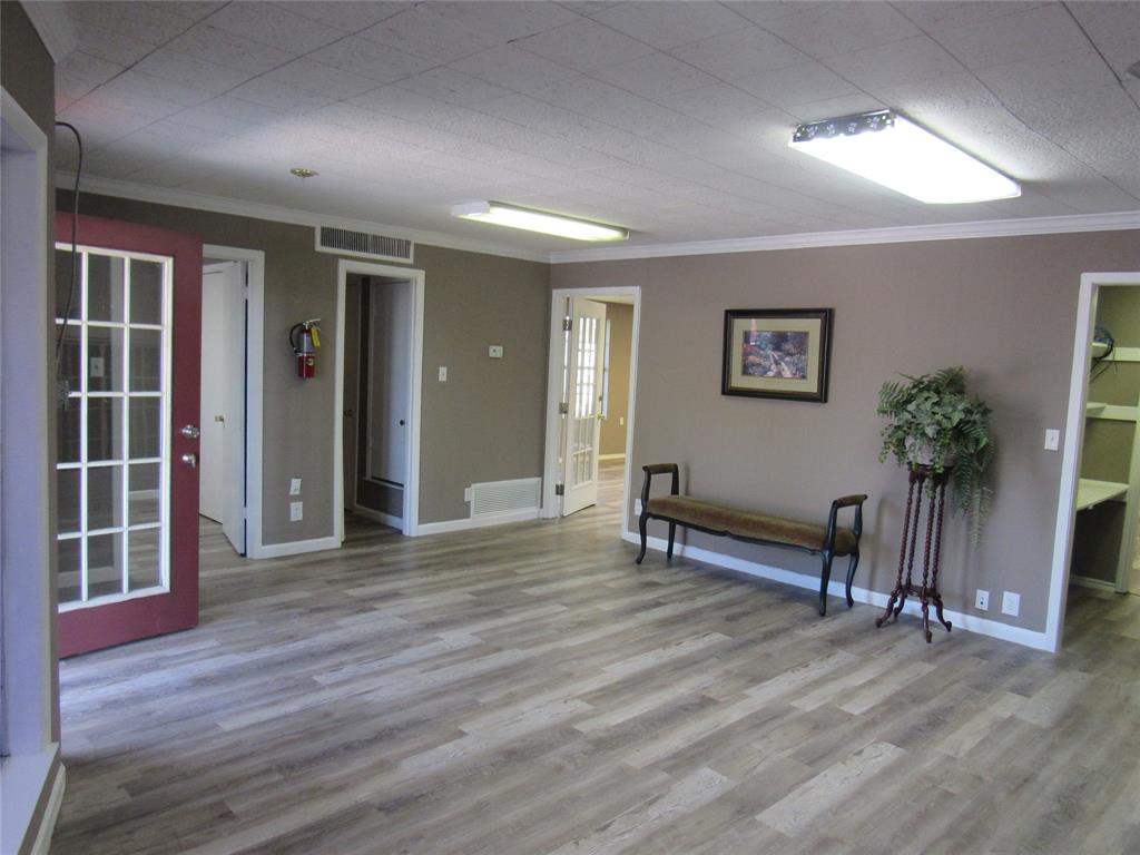 Hunter Add - Commercial Sale