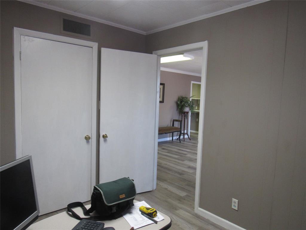 Hunter Add - Commercial Sale