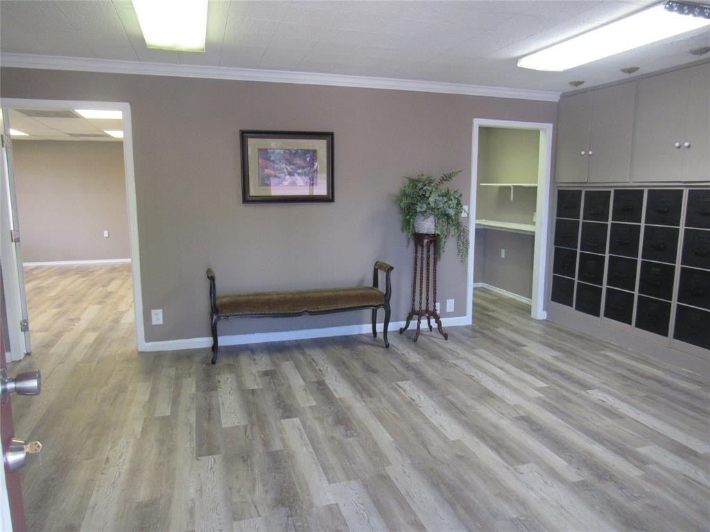 Hunter Add - Commercial Sale