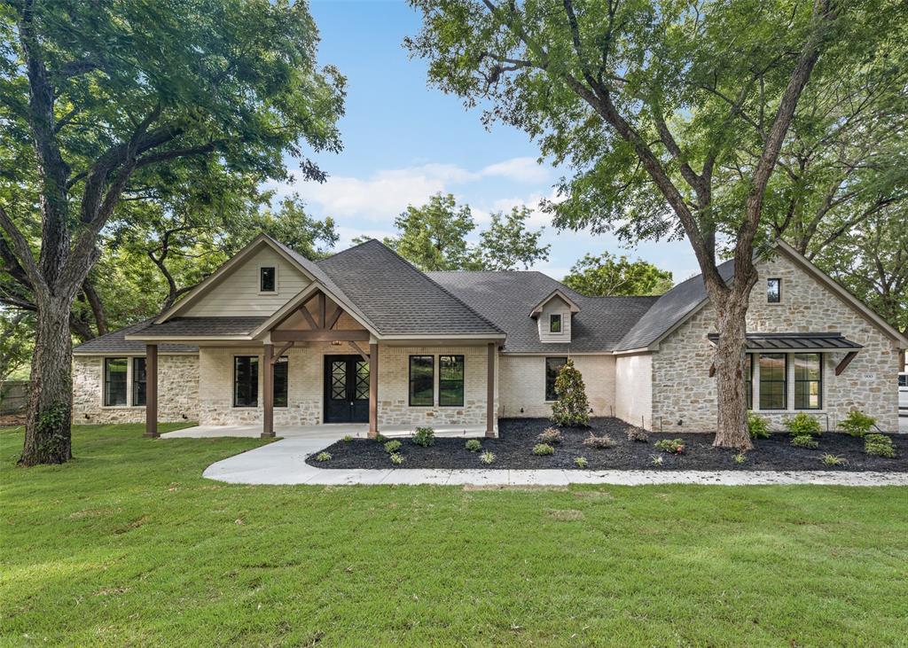 900 Red Oak Creek Drive