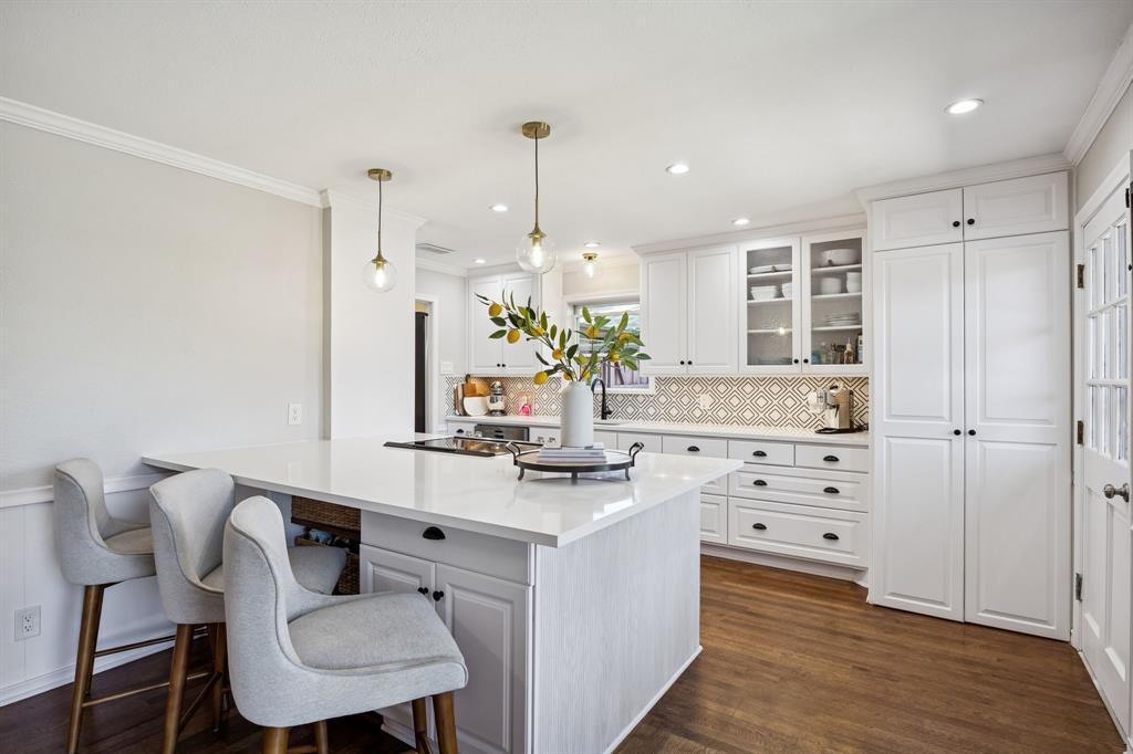 9646 Livenshire Drive