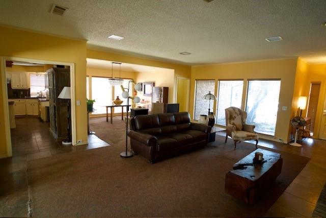 6029 Daven Oaks Drive