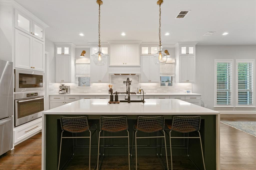 1313 Grassland Drive