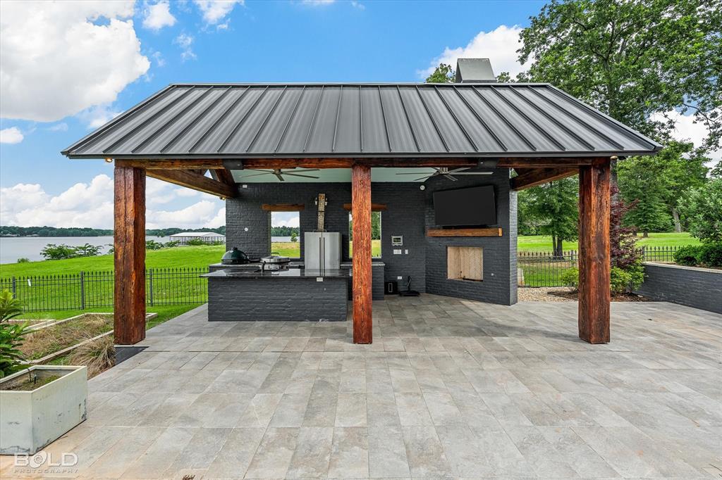 The Point at Cross Lake - Residential