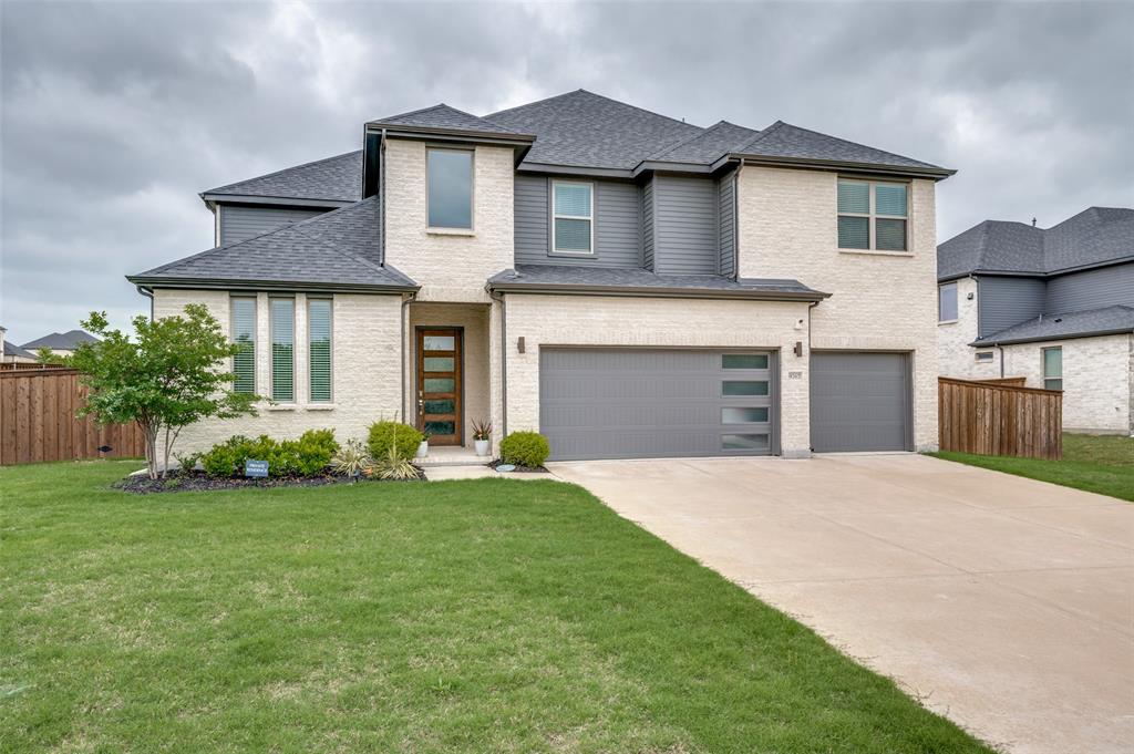 9767 Maple Hill Lane
