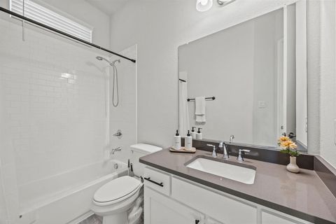 Tiny photo for 136 Ocotillo Drive, Waxahachie, TX 75165 (MLS # 21209928)