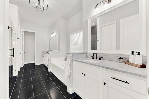 Tiny photo for 136 Ocotillo Drive, Waxahachie, TX 75165 (MLS # 21209928)