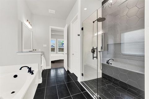 Tiny photo for 136 Ocotillo Drive, Waxahachie, TX 75165 (MLS # 21209928)