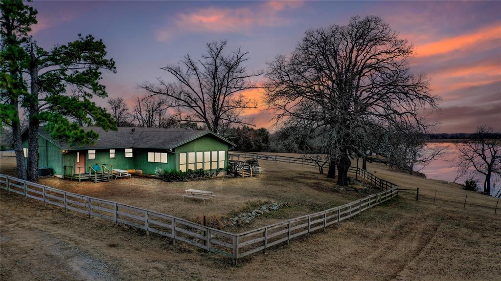 1695 FM 120 Highway