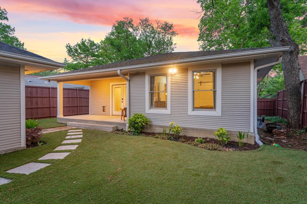 Junius Heights - Residential