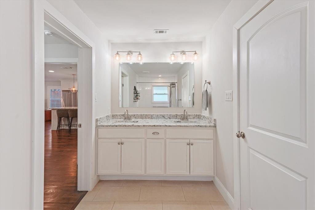 Junius Heights - Residential