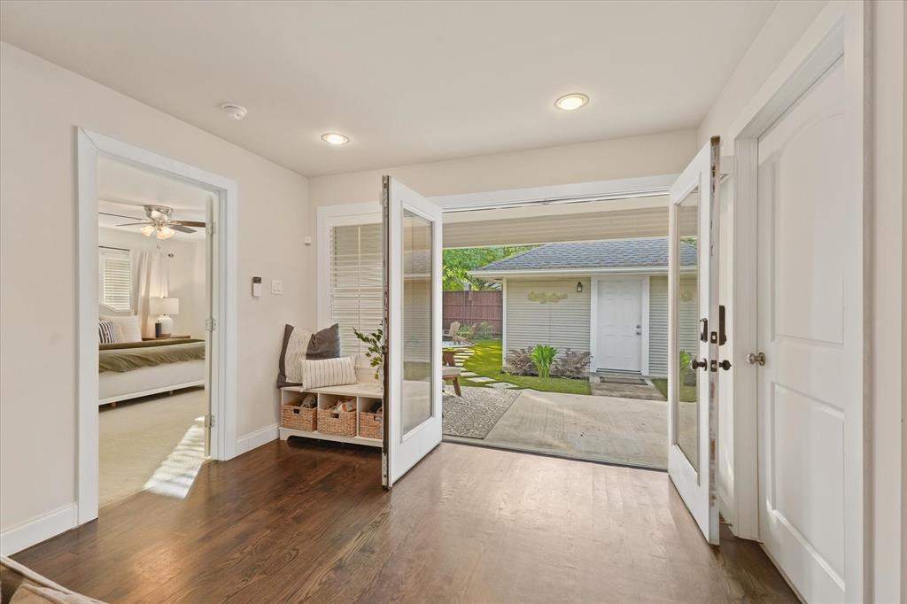 Junius Heights - Residential
