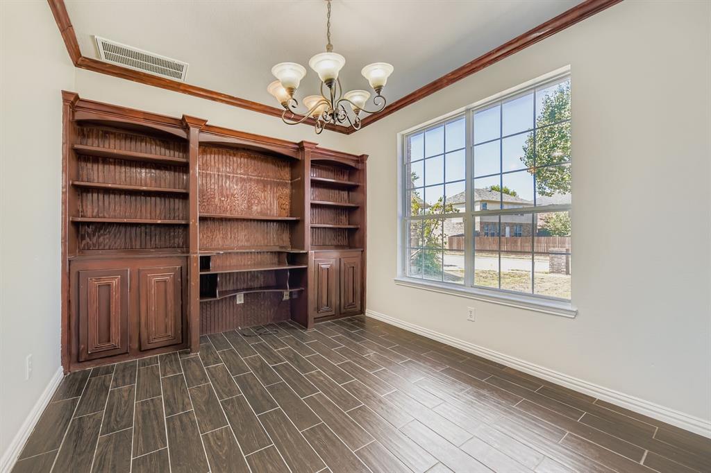 8012 Wyoming Drive