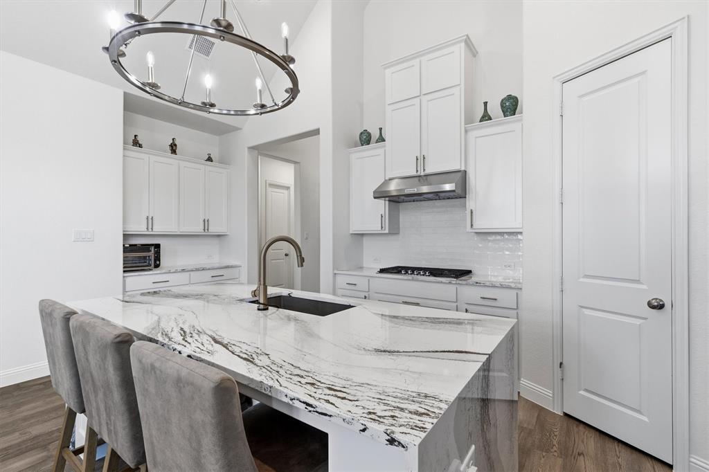 2901 Stonefield