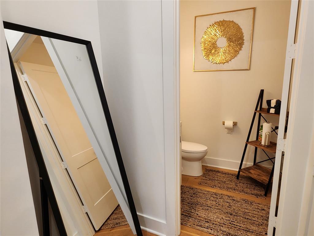 5316 East Side Avenue