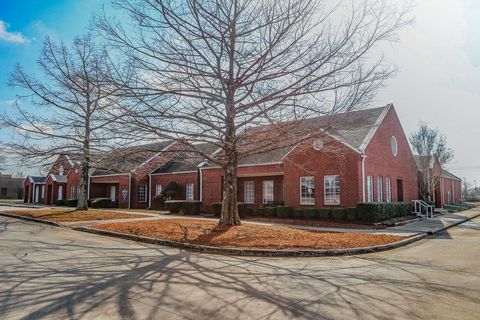 4550 Lamar Avenue Paris TX 75462
