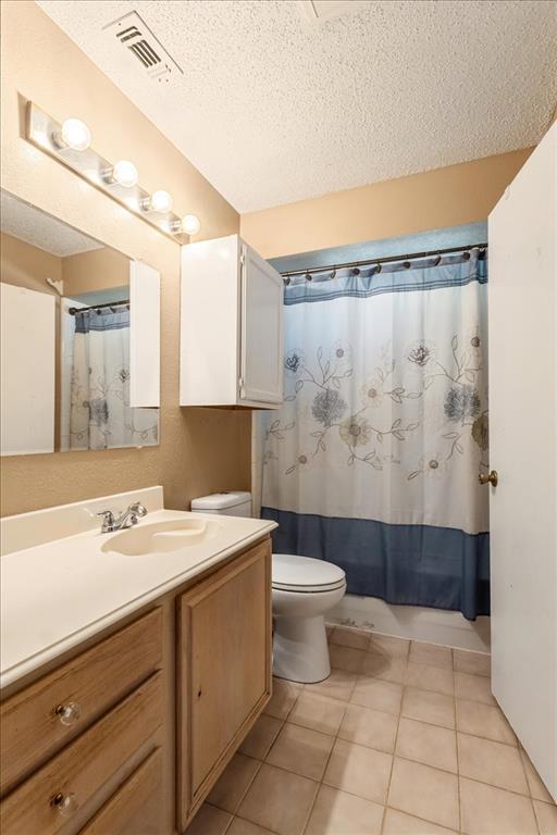 Grand Prairie, Texas 75052, United States, 3 Bedrooms Bedrooms, ,2 BathroomsBathrooms,Residential,Active,198488