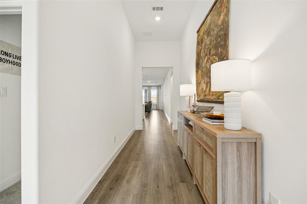 208 Castle Rock Drive