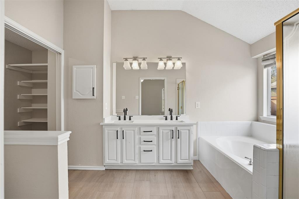 Seville Add Of The Highlands Ph III & IV - Residential