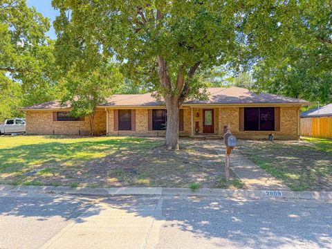 2809 Lafayette Street Corsicana TX 75110