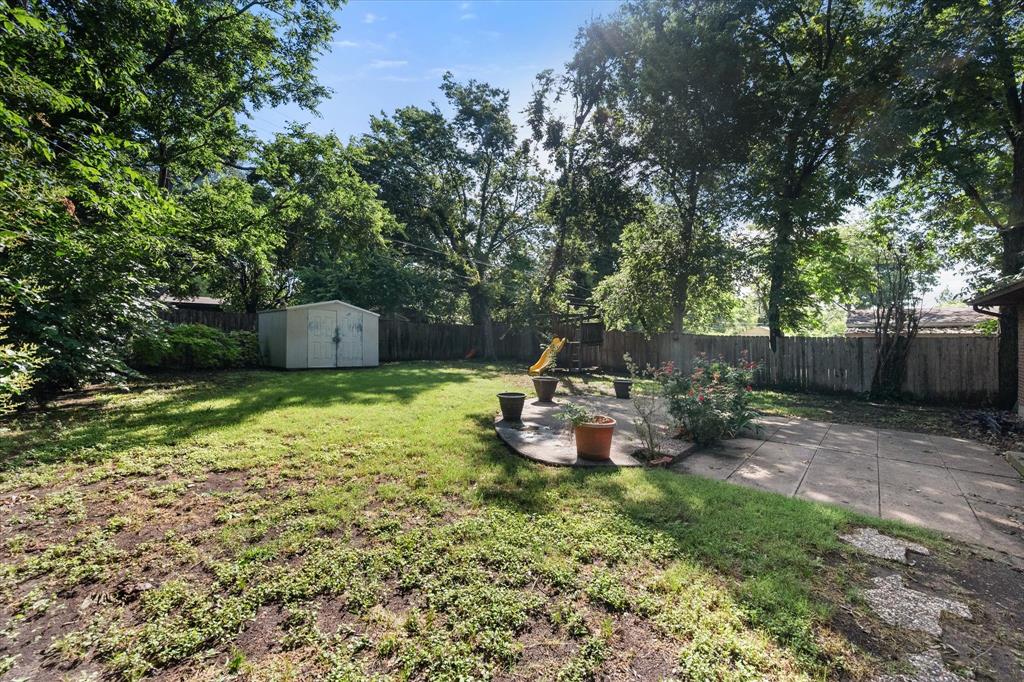 2305 Gilbert Circle