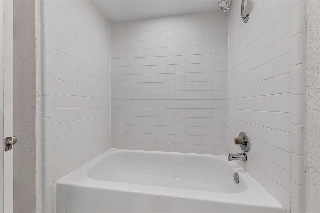 Spring Oaks 01 - Residential