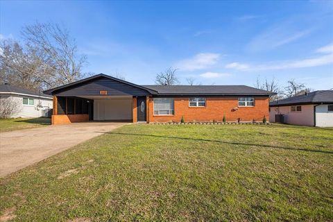 Tiny photo for 213 Southview Drive, Henderson, TX 75654 (MLS # 21197706)