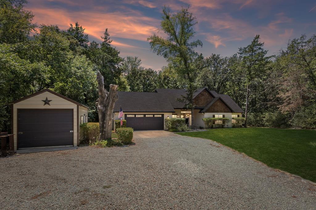 6912 Circle Drive