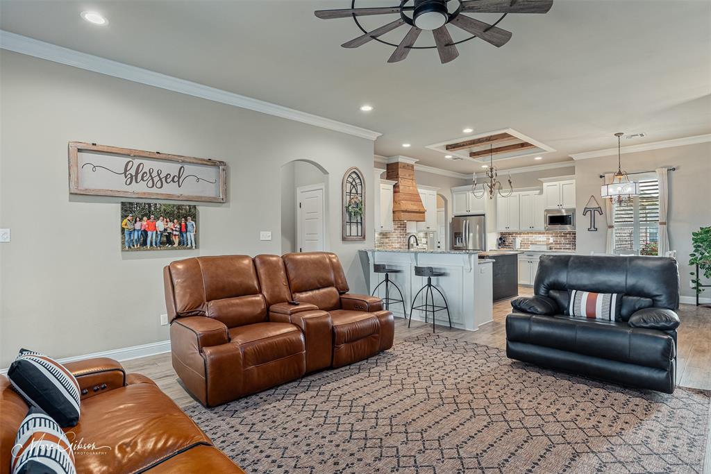 300 Ansley Circle