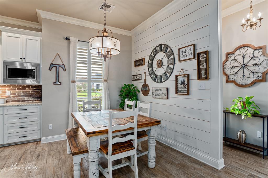 Benton, Louisiana 71006, United States, 4 Bedrooms Bedrooms, ,2 BathroomsBathrooms,Residential,Active,214222