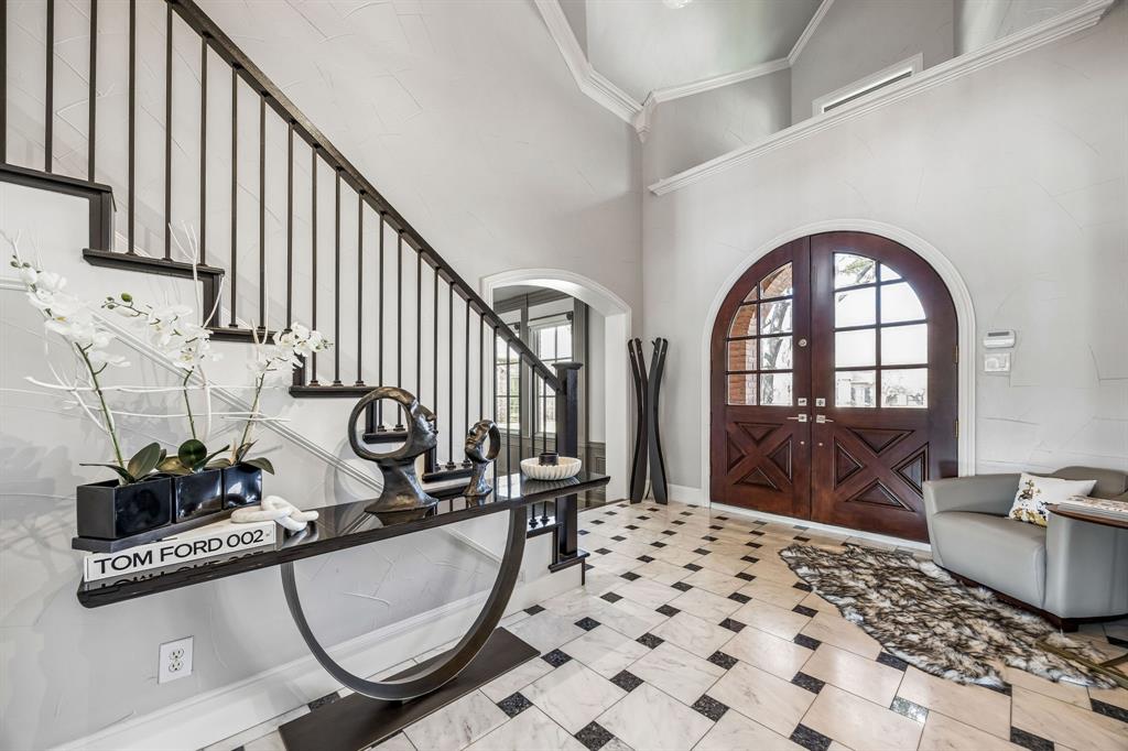 770 Armstrong Boulevard