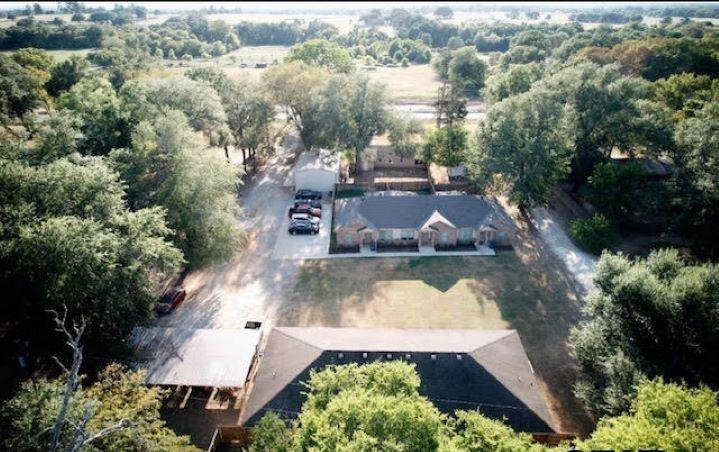 20333 Farm Market Road 2493