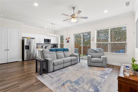 6329 Mason Court Dallas TX 75227