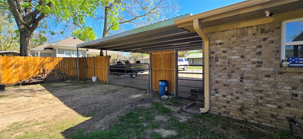 Orig Town Of Lone Oak - Residential