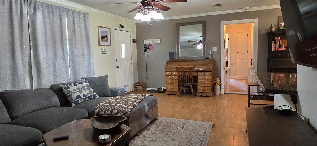 Orig Town Of Lone Oak - Residential