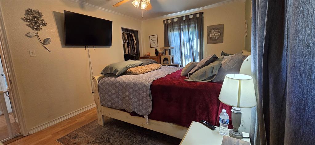 Orig Town Of Lone Oak - Residential