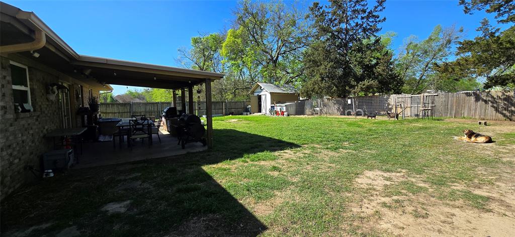 Orig Town Of Lone Oak - Residential